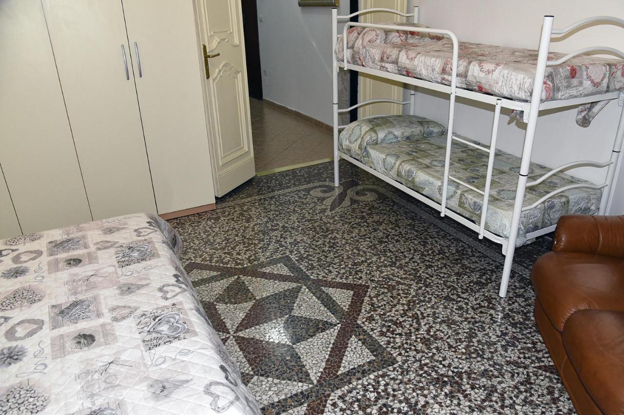 Katiuscia'S Little Corner Apartment La Spezia Exterior photo